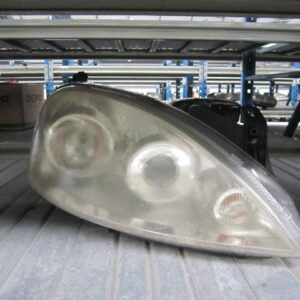 FARO DERECHO OPEL CORSA C LUPA