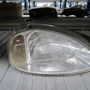 FARO DERECHO OPEL CORSA B