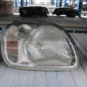 FARO DERECHO NISSAN MICRA 2001