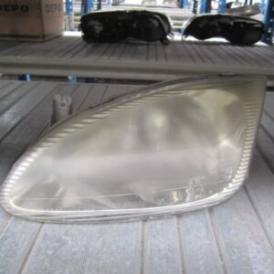 FARO IZQUIERDO HYUNDAI LANTRA 1999