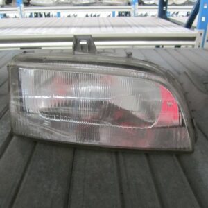 FARO DERECHO FIAT PUNTO 1994