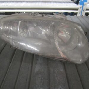 FARO DERECHO ALFA 147