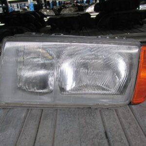 FARO IZQUIERDO MERCEDES W201