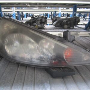 FARO DERECHO MITSUBISHI GRANDIS 06