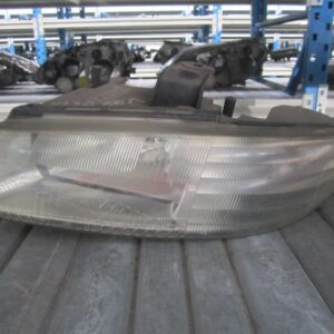 FARO IZQUIERDO CHRYSLER VOYAGER