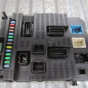 CAJA FUSIBLES PSA 9664532580