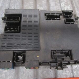 CAJA FUSIBLES PSA 9650624480