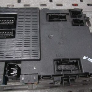CAJA FUSIBLES PSA 9649053680