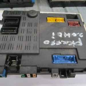 CAJA FUSIBLES PSA 9642409480