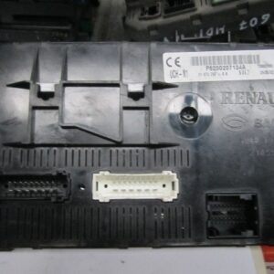 CAJA FUSIBLES RENAULT 8200207134A