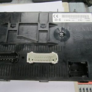 CAJA FUSIBLES RENAULT 8200065817A