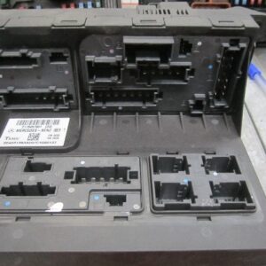 CAJA FUSIBLES MB 2115457601
