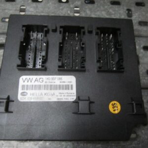 CAJA FUSIBLES VAG 1K0937086