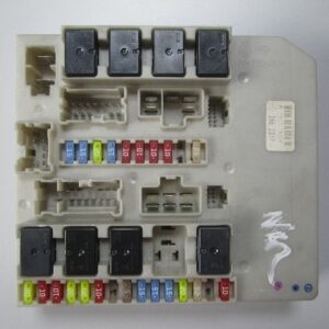 CAJA FUSIBLES RENAULT 99T30M10 8200356231F