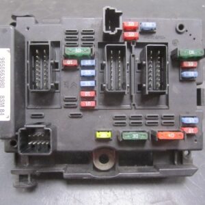 CAJA FUSIBLES BSM B4 9650663980