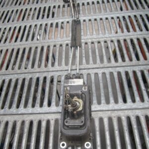 PALANCA + CABLES GOLF IV GTI 1J0711061C