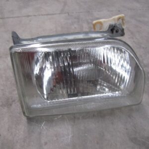 FARO DERECHO FORD ESCORT 86