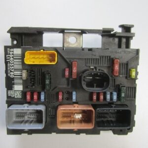 CAJA FUSIBLES PSA BSM-L11 9664055780