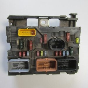 CAJA FUSIBLES PSA BSM-L08 9664055680
