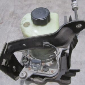 BOMBA DIRECCION FORD FOCUS II 4M513K514DA