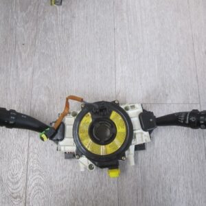 MANDO LUCES KIA CERATO KL89650207