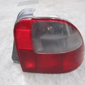 PILOTO TRASERO DERECHO ROVER 45 2000-2005