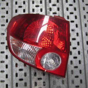 PILOTO TRASERO IZQUIERDO HYUNDAI GETZ