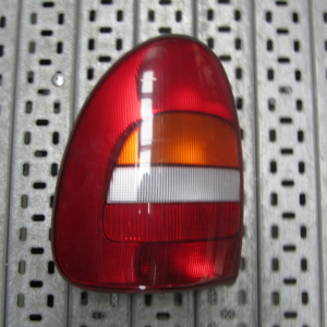 PILOTO TRASERO IZQUIERDO CHRYSLER VOYAGER