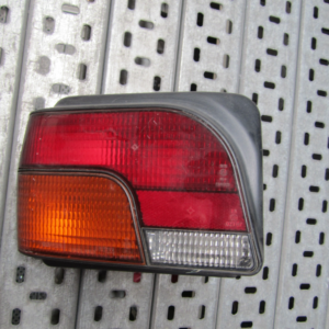 PILOTO TRASERO IZQUEIRDO ROVER SERIE 100