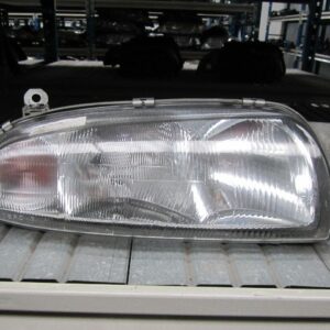 FARO DERECHO FORD FIESTA 96-99