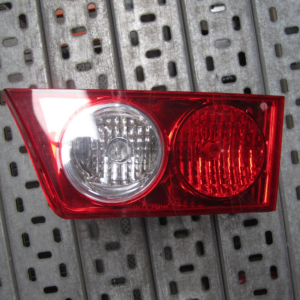 PILOTO INTERIOR DERECHO HONDA ACCORD 04